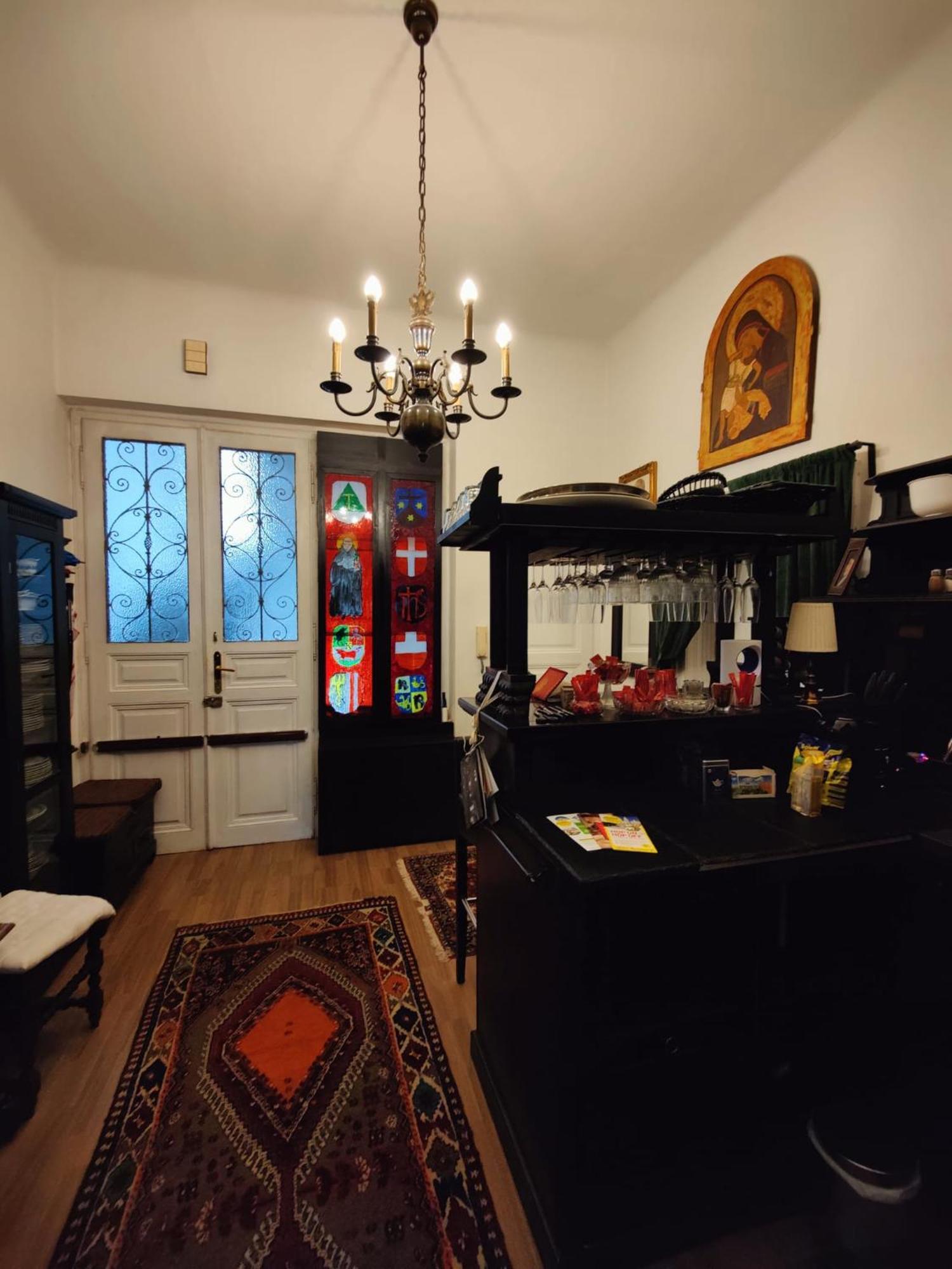 Отель Luxury Near Castle Вена Экстерьер фото