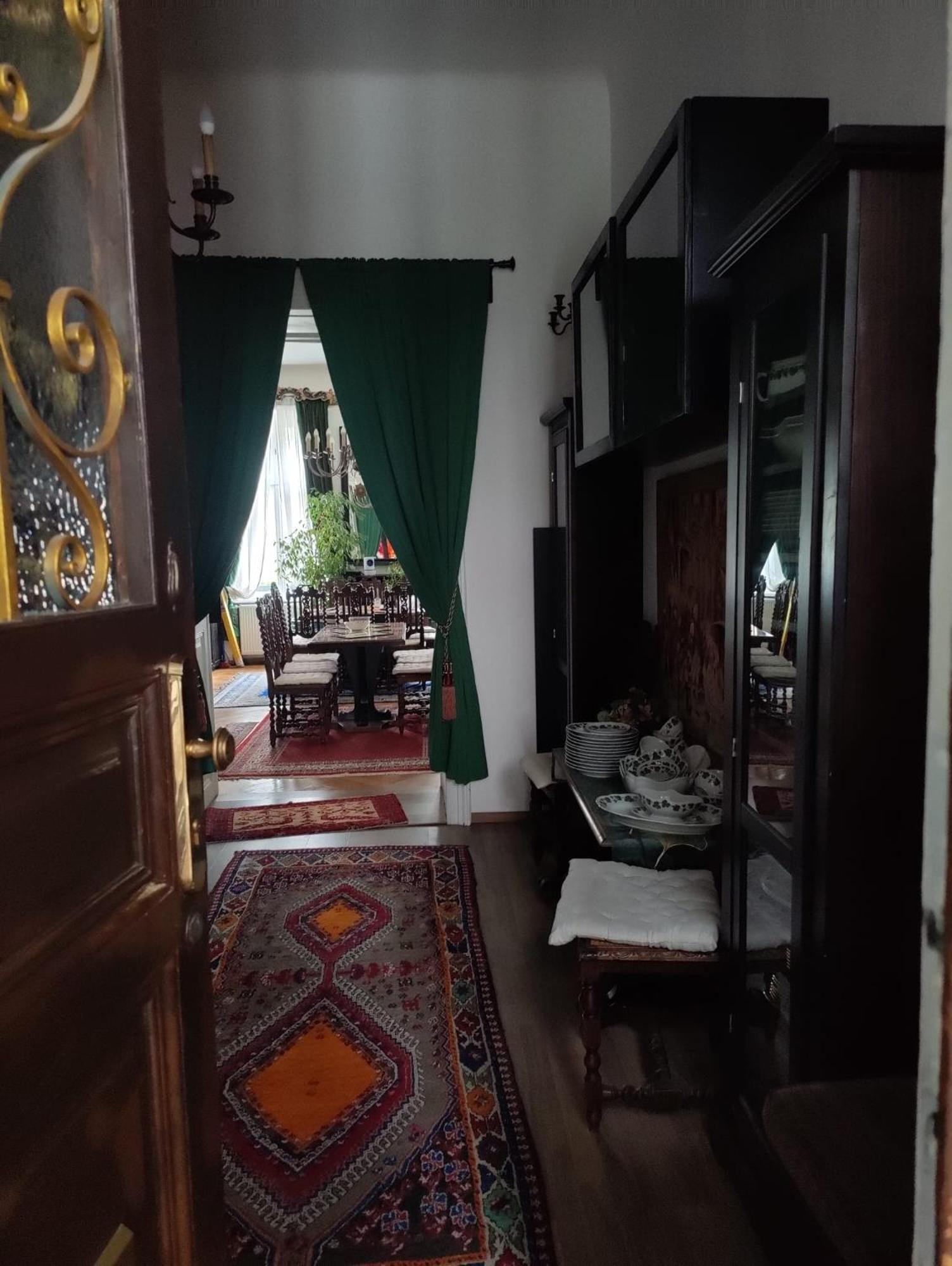 Отель Luxury Near Castle Вена Экстерьер фото