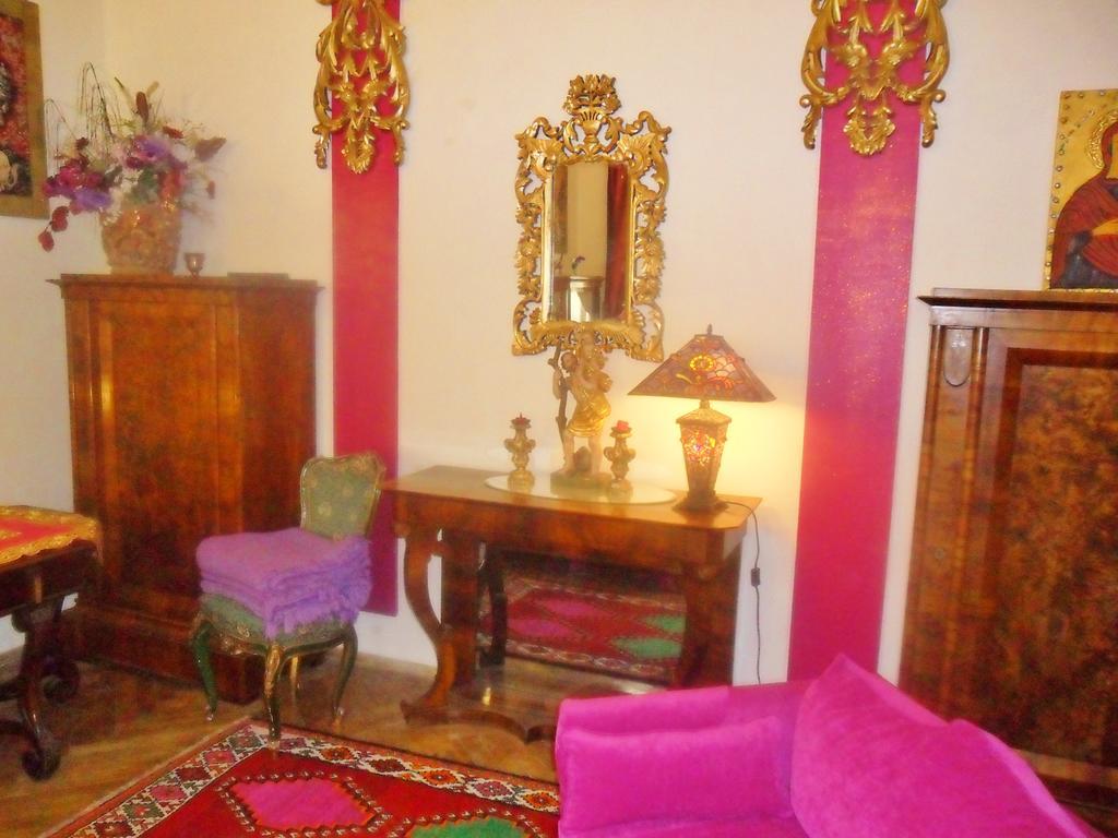 Отель Luxury Near Castle Вена Номер фото