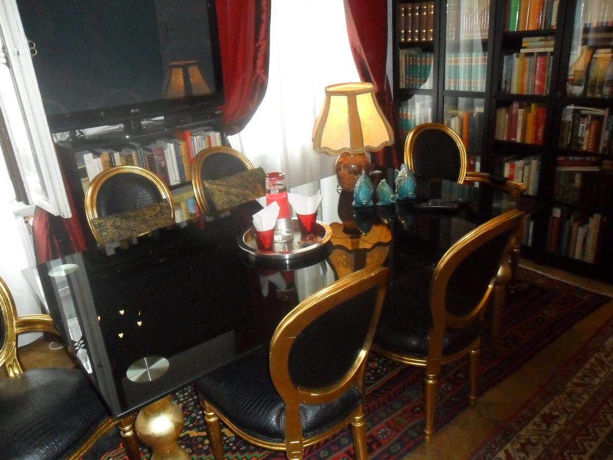 Отель Luxury Near Castle Вена Экстерьер фото